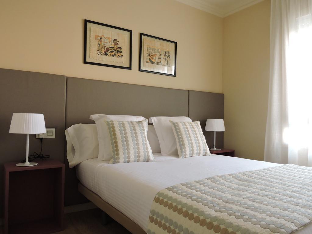 Apartament El Miracle Cardona Luaran gambar