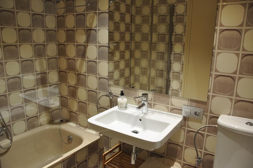 Apartament El Miracle Cardona Luaran gambar